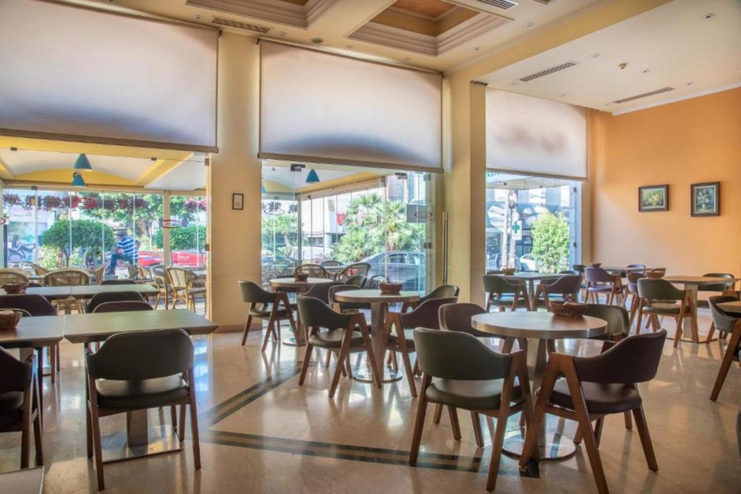 Madisson Hotel 48/60