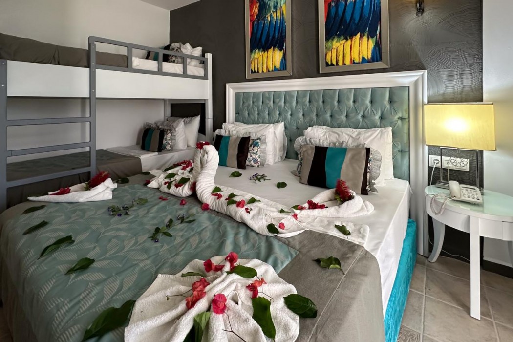 Tiana Beach Resort 29/94