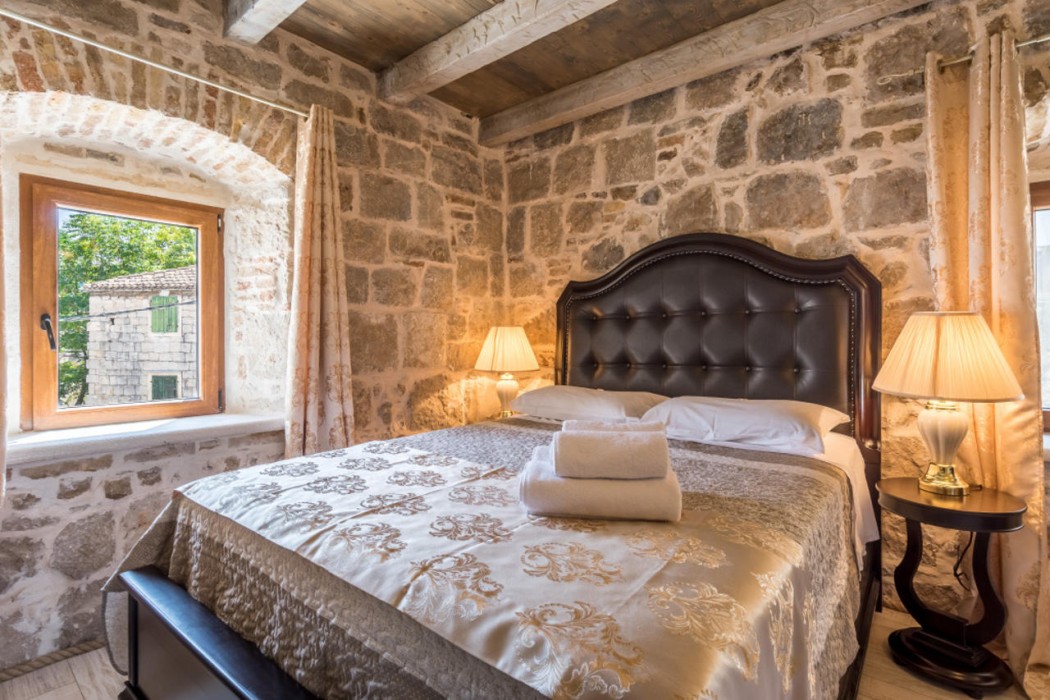 Heritage Palace Varos - MAG Quaint & Elegant Boutique Hotels 12/81