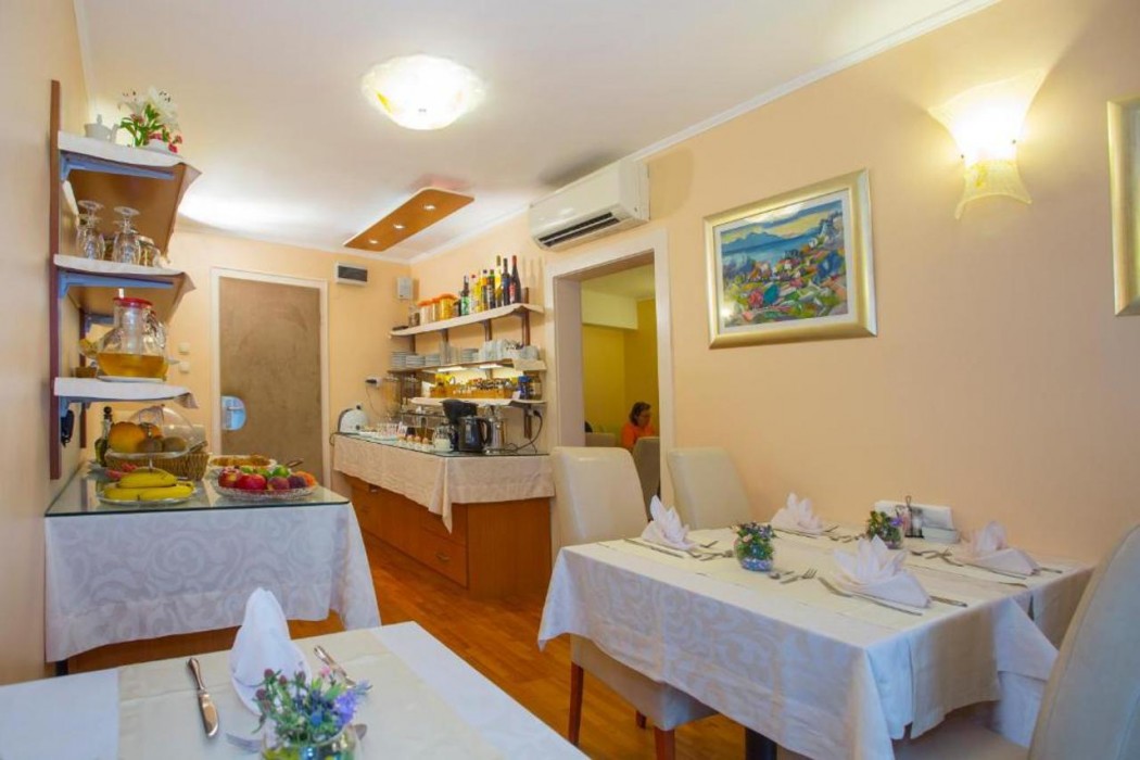 Hotel Royal Suites 20/73