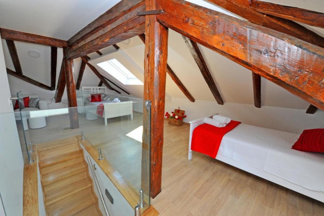Nirvana Luxury Rooms 35/82