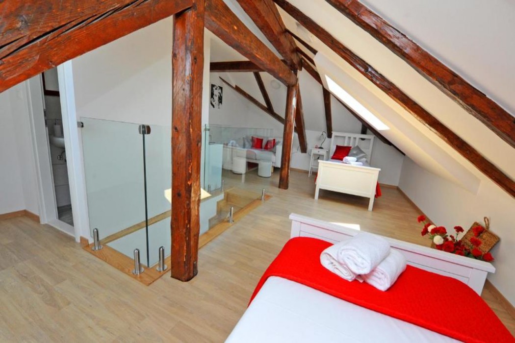 Nirvana Luxury Rooms 34/82