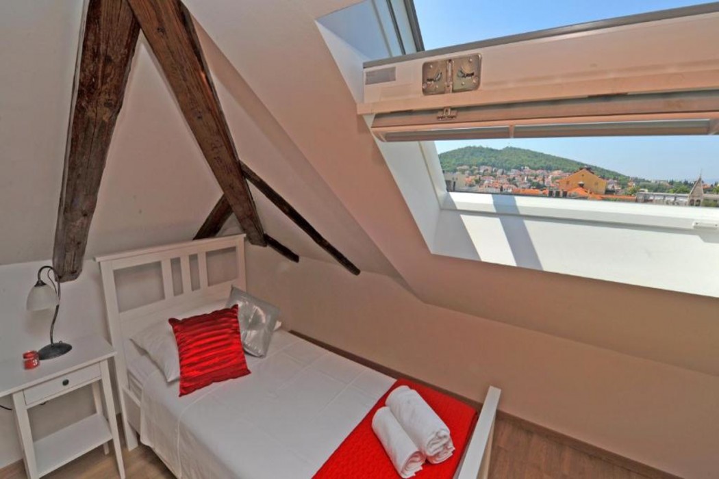 Nirvana Luxury Rooms 20/82