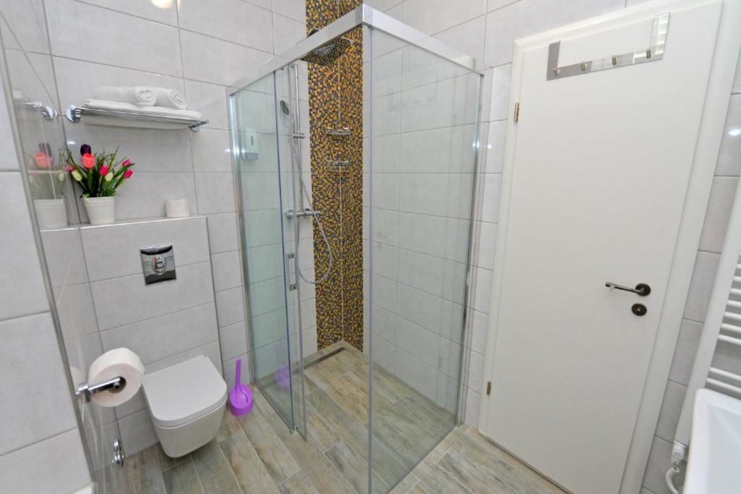 Nirvana Luxury Rooms 22/82
