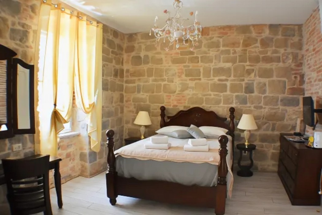 PIETRA ROSSA Luxury Rooms 37/66
