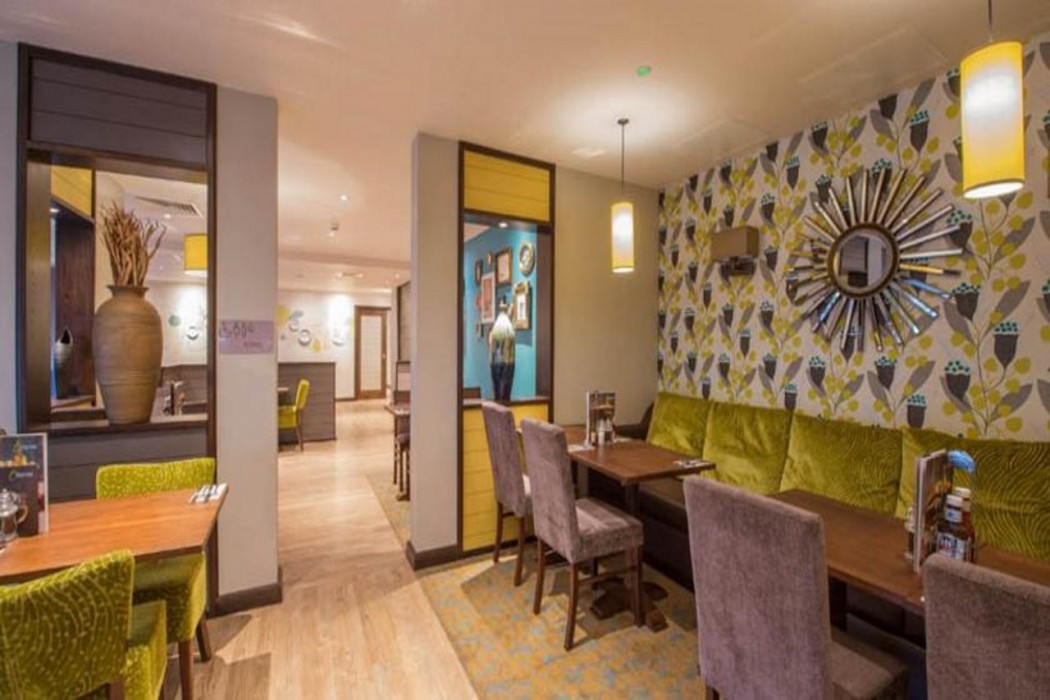 Premier Inn Manchester City Centre West Hotel 20/50