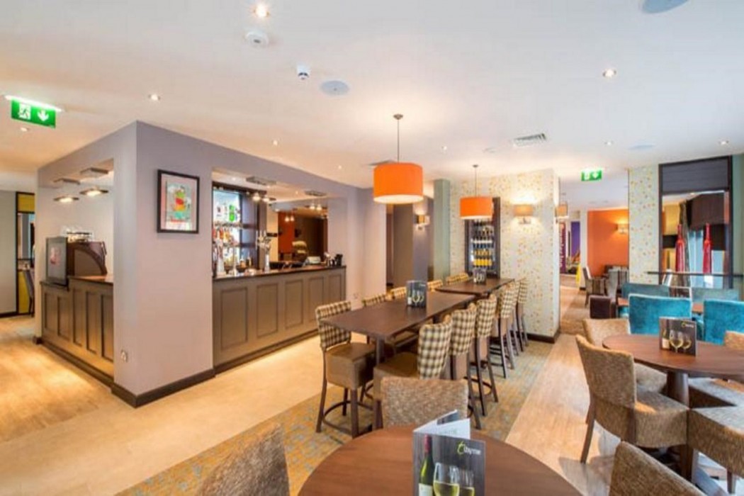 Premier Inn Manchester City Centre West Hotel 17/50
