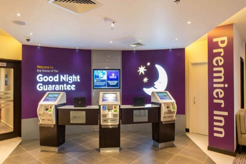 Premier Inn Manchester City Centre West Hotel 6/50