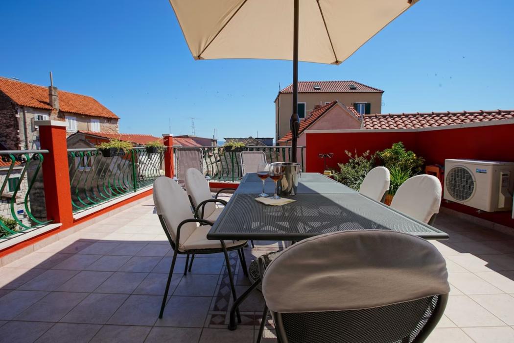 Boutique Guest Accommodation Zephyrus 45/80