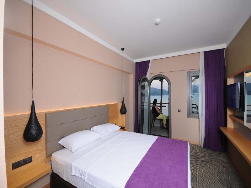 CANDAN CITYBEACH HOTEL 24/45
