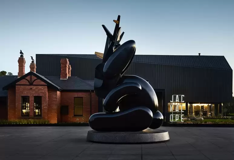 JACKALOPE HOTEL 1/36