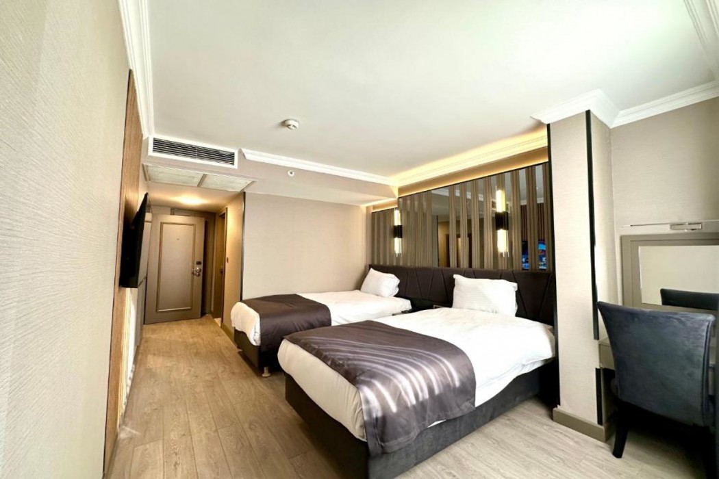 Aven Hotel 18/60