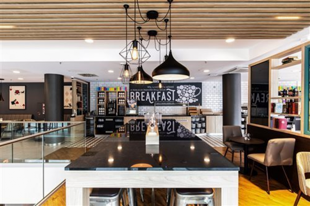 Premier Inn Hamburg City Hammerbrook 24/60