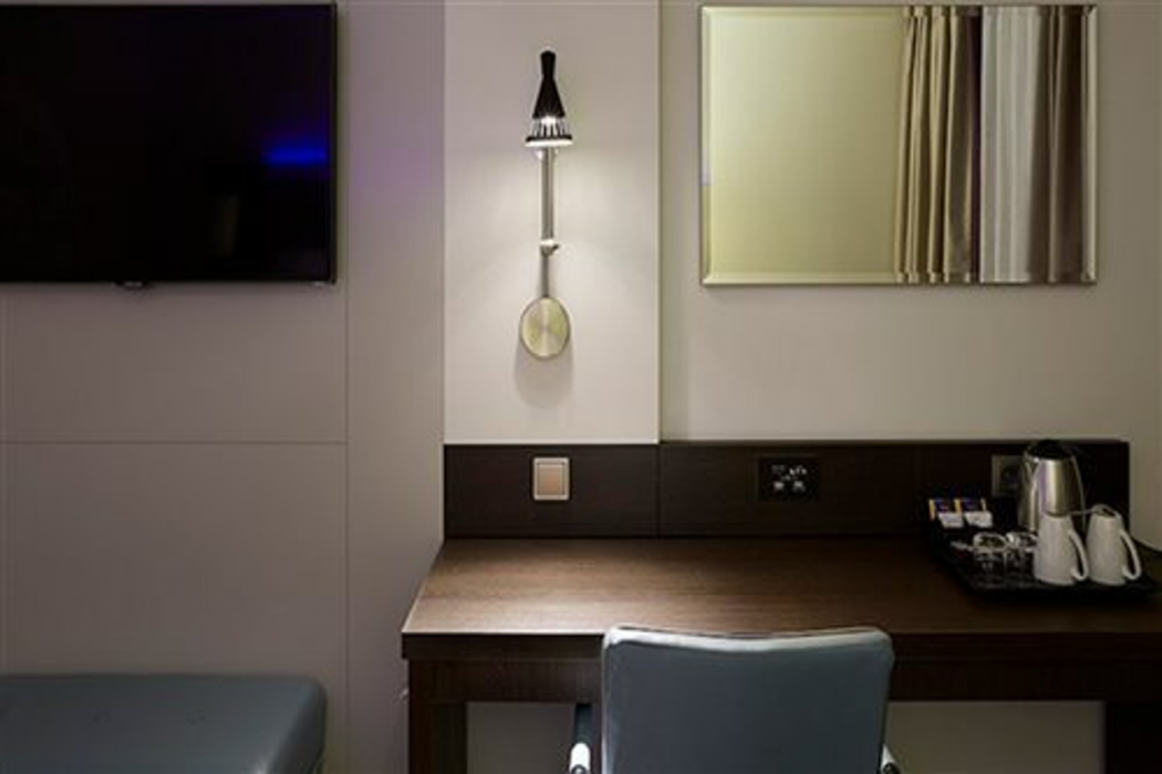 Premier Inn Hamburg City Hammerbrook 15/60