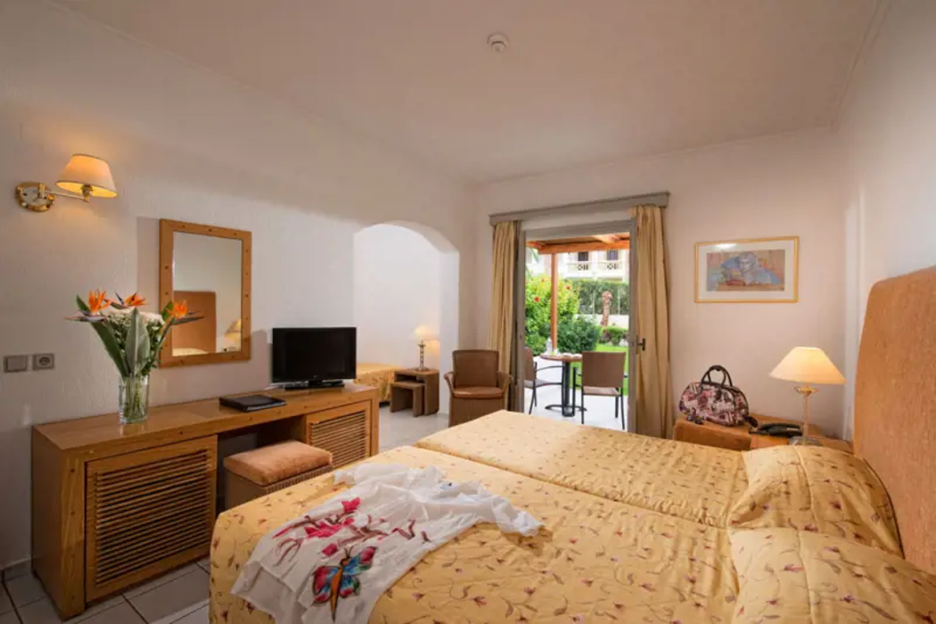 Annabelle Beach Resort 15/87