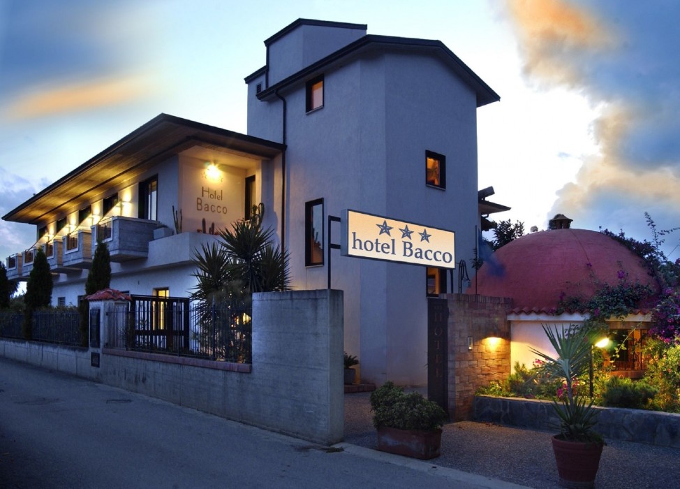 HOTEL BACCO 21/77
