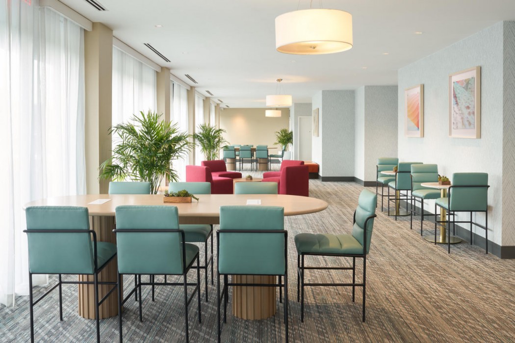 DoubleTree by Hilton Miami North I-95 18/34