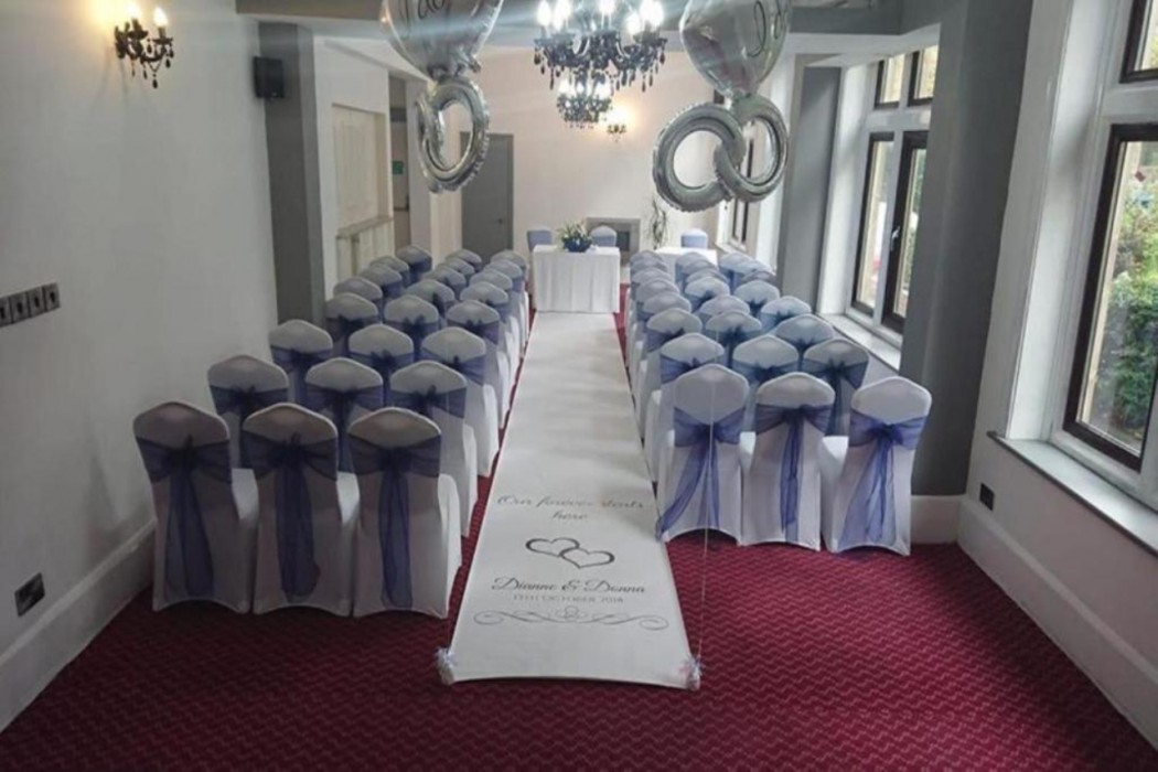 OYO Broadfield Park Hotel 36/49