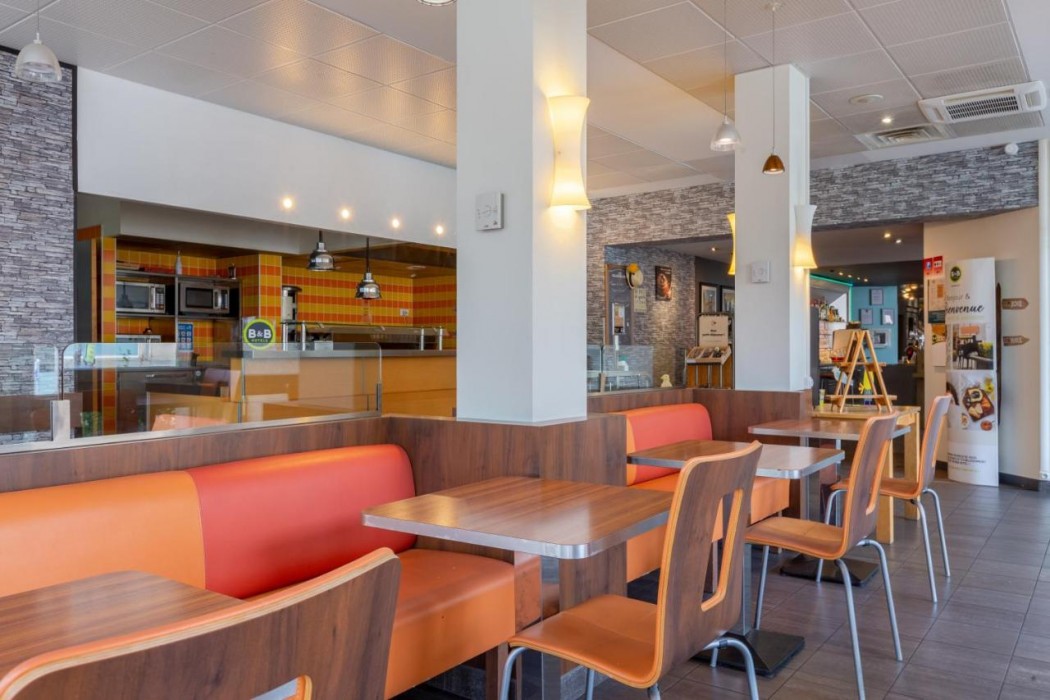 B&B Hotel Chartres Centre Cathedrale 11/50
