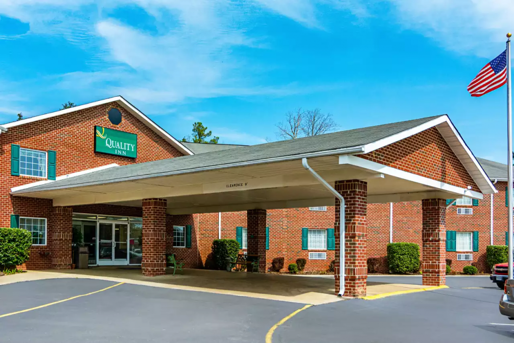 Quality Inn Burkeville Hwy 360 & 460 1/22