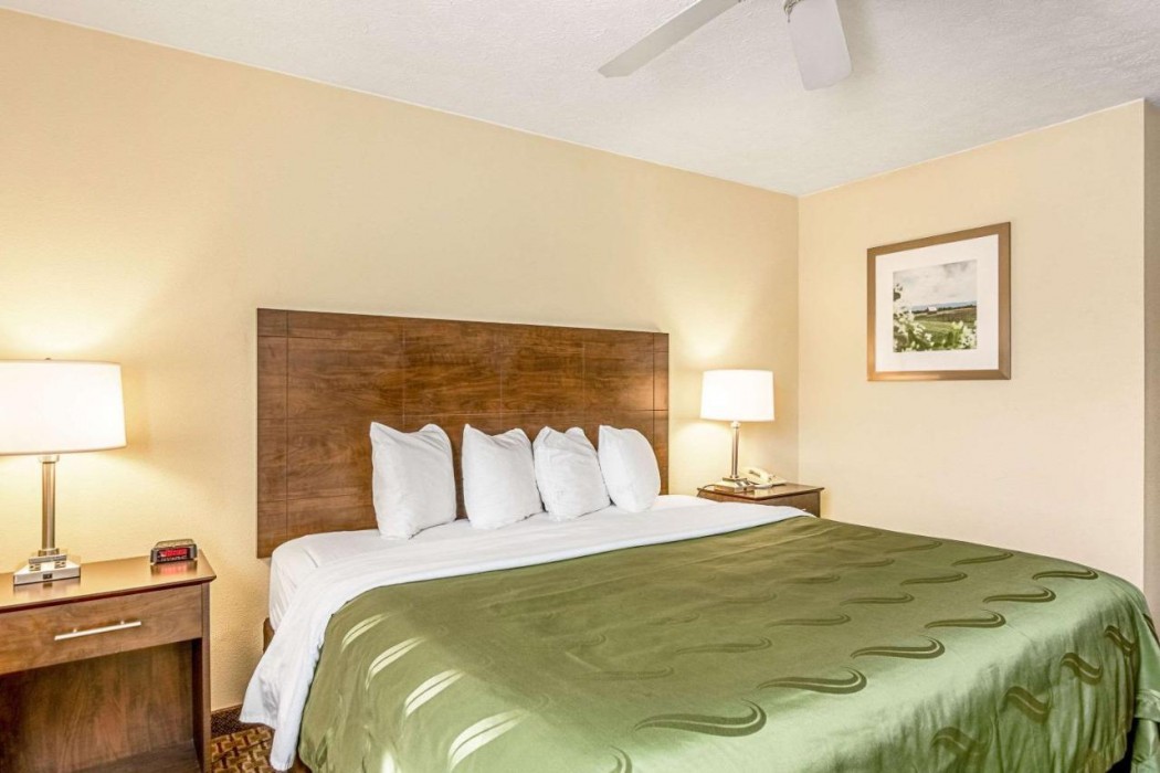 Quality Inn Burkeville Hwy 360 & 460 4/22