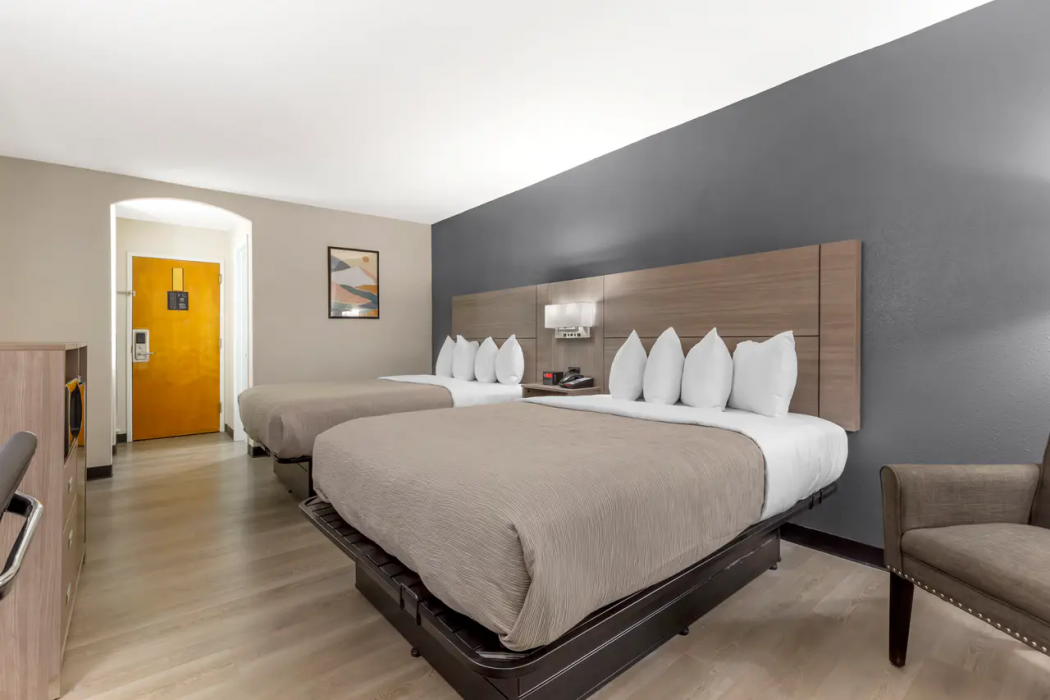 Quality Inn Washington NC 11/24