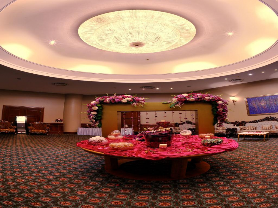 فندق قصر أبها(Abha Palace Hotel) 13/43