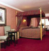 CONSORT HOTEL 10/51