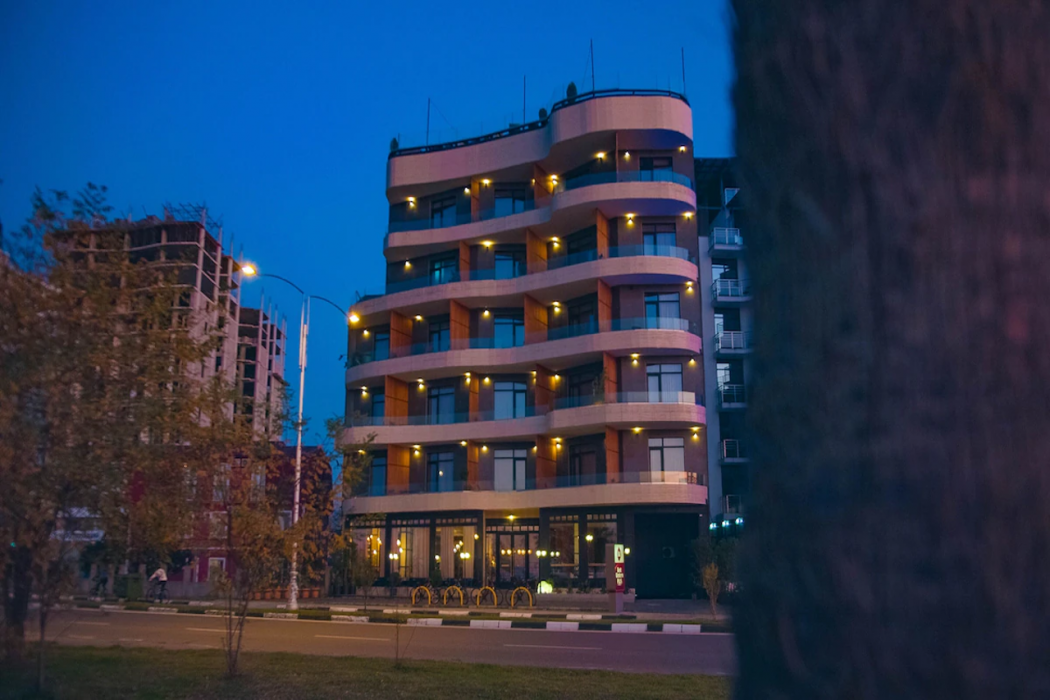 Boulevardside Batumi 5/29