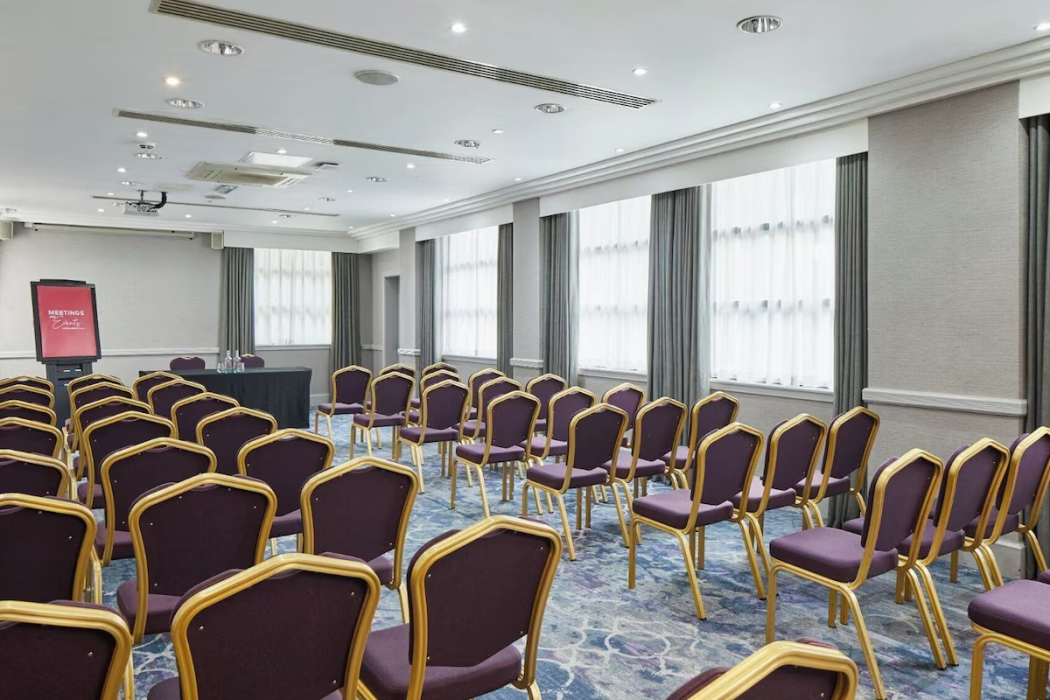 Leonardo Hotel Edinburgh Murrayfield 10/44