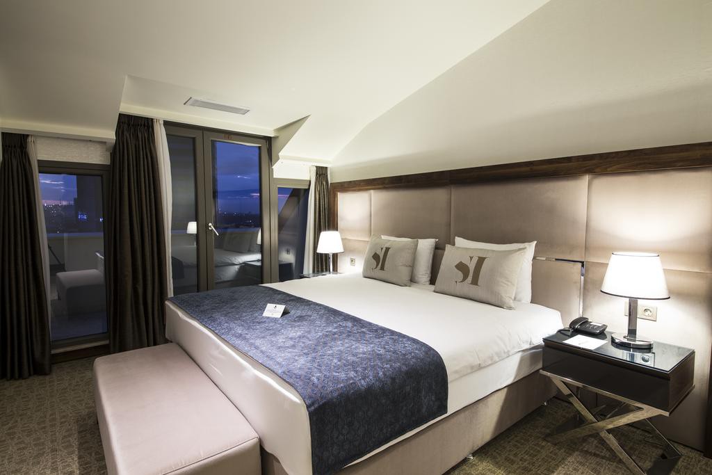 INSIDE HOTEL SISLI 10/34