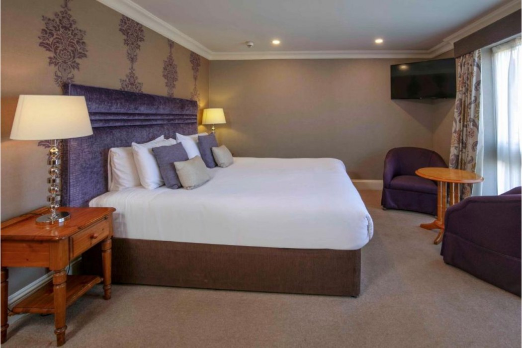Knights Hill Hotel & Spa 12/41