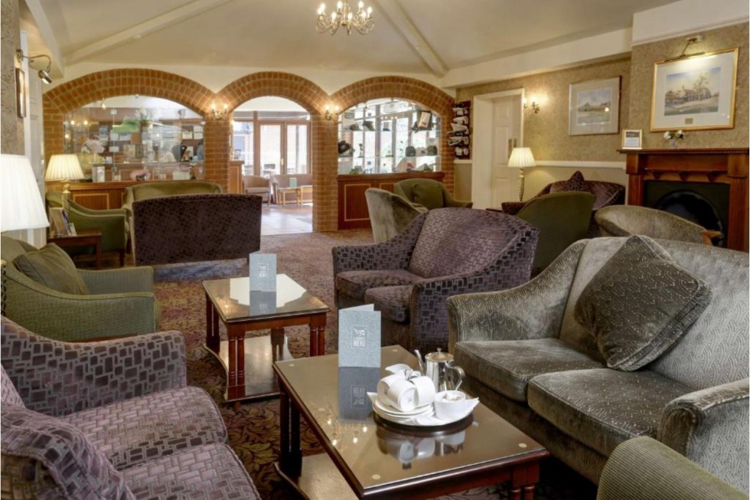 Knights Hill Hotel & Spa 4/41