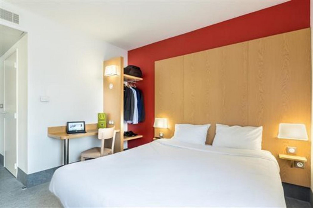B&B Hotel Cannes La Bocca Plage 7/20