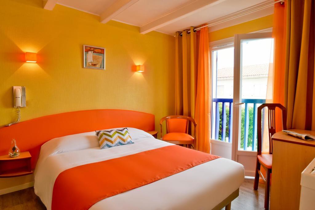 HOTEL DE FRANCE 4/52