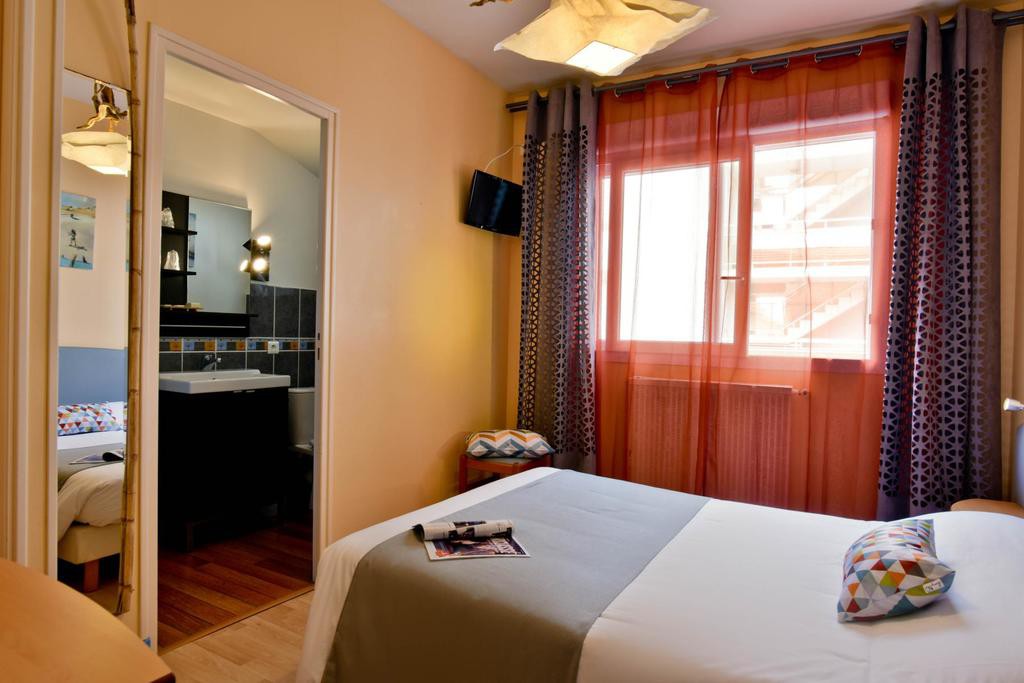 HOTEL DE FRANCE 5/52