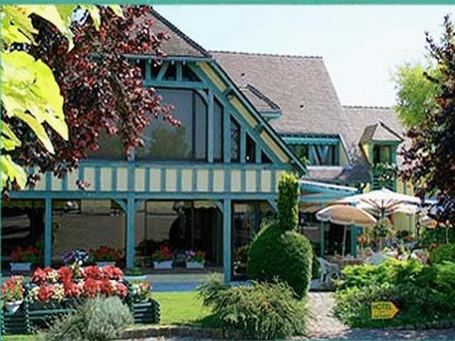 HOTEL LE PAN DE BOIS 1/34