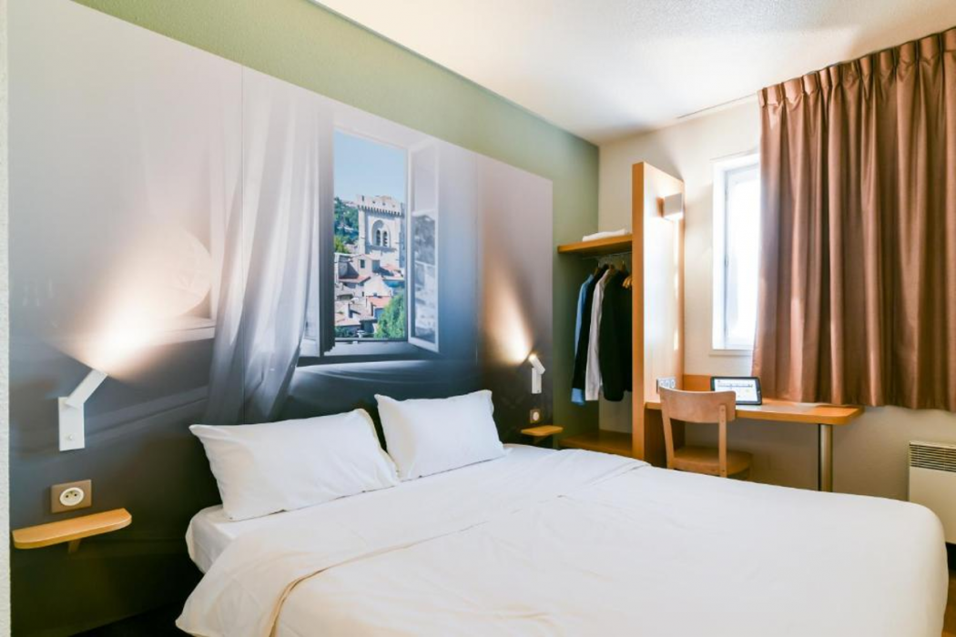 Room at B&B HOTEL Avignon 2, LE PONTET - VAUCLUSE