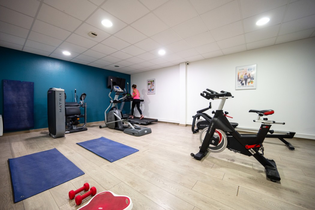 Nemea Appart Hotel Quai Victor Tours Centre 39/73