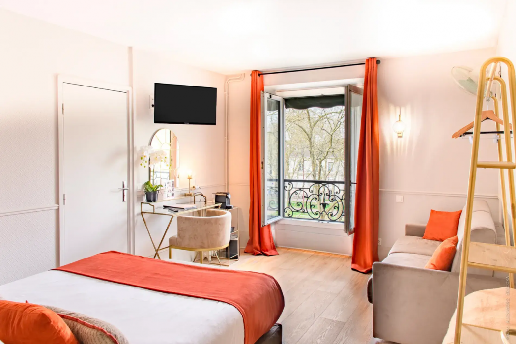 Hotel Des Roys 16/77