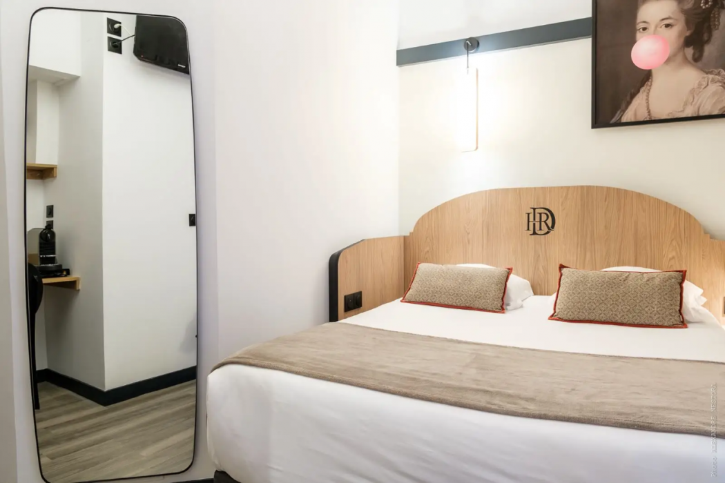 Hotel Des Roys 25/77