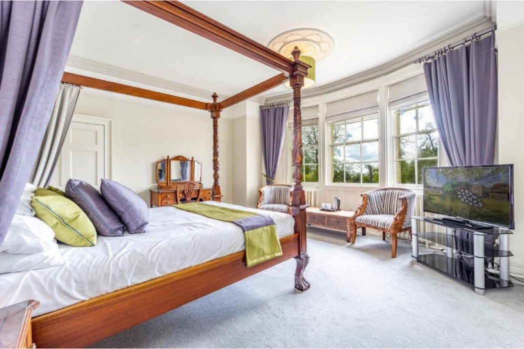 Leigh Park Country House Hotel Vineyard, BWSC 9/29