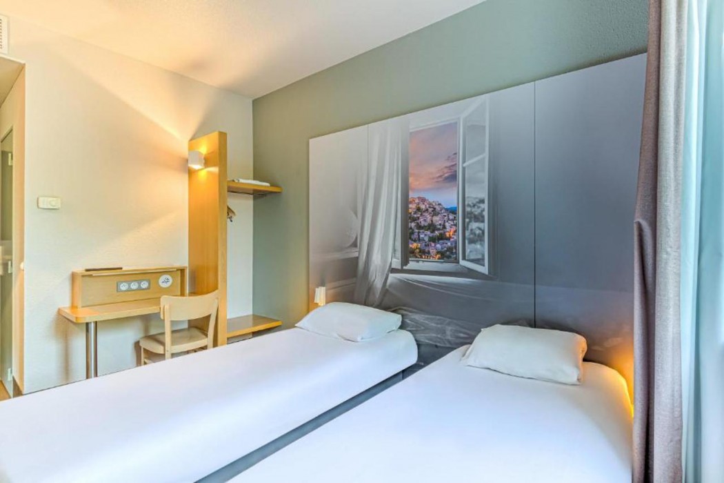 B&B HOTEL Salon De Provence 8/17