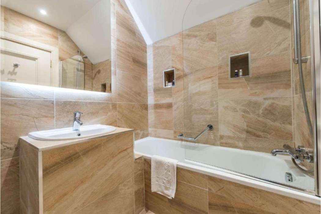 Gleddoch Golf & Spa Resort, WorldHotels Distinctive 10/22