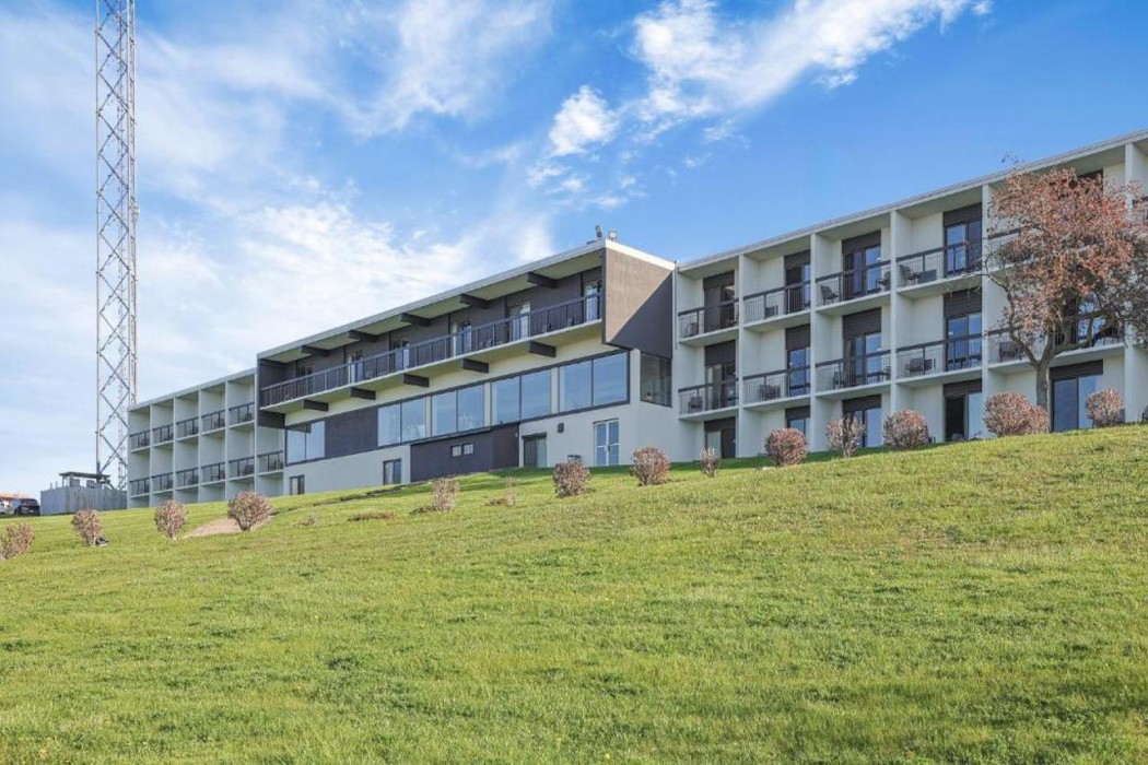 Ramada By Wyndham Jordan/Beacon Harbourside Resort 1/40