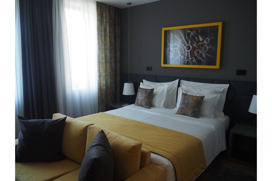 Sia Split Hotel 16/80
