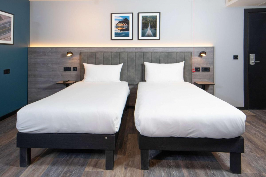 Ibis Styles London Gatwick Airport 15/64