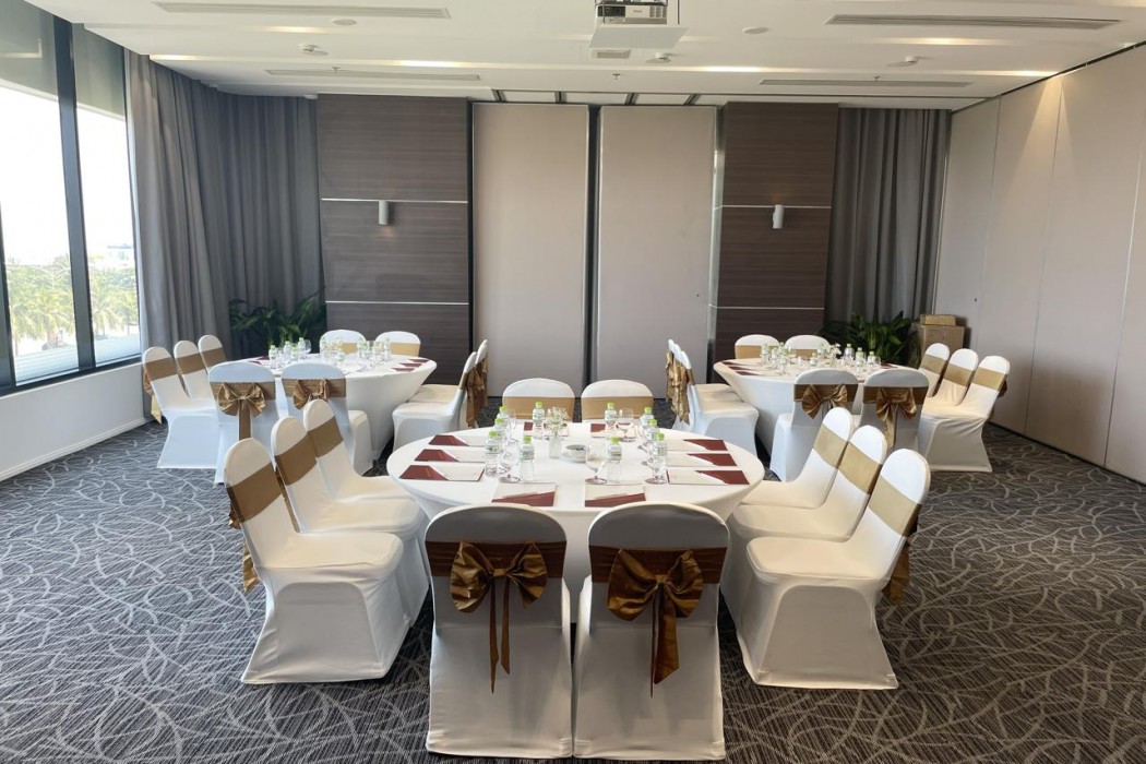 Parosand Danang Hotel 126/161