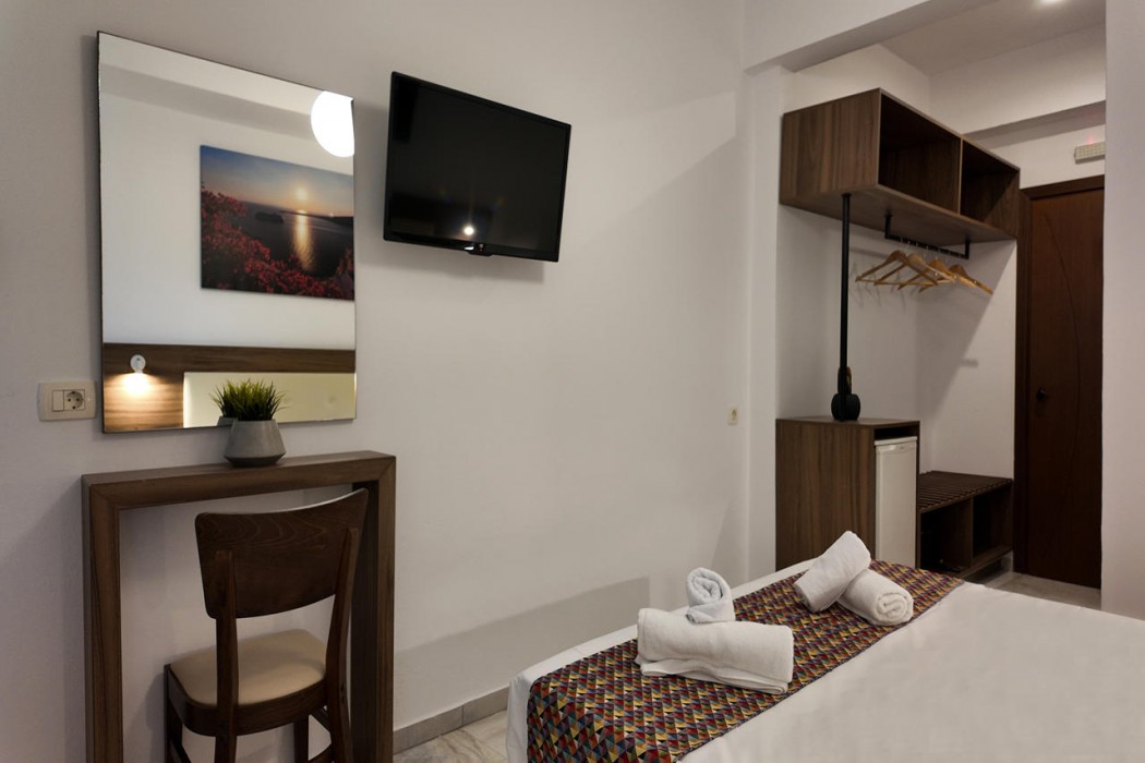 Hotel Santorini 32/55