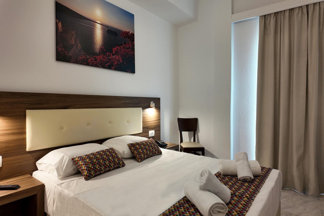 Hotel Santorini 30/55